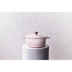 LE CREUSET - Cocotte Redonda 24cm Shell Pink