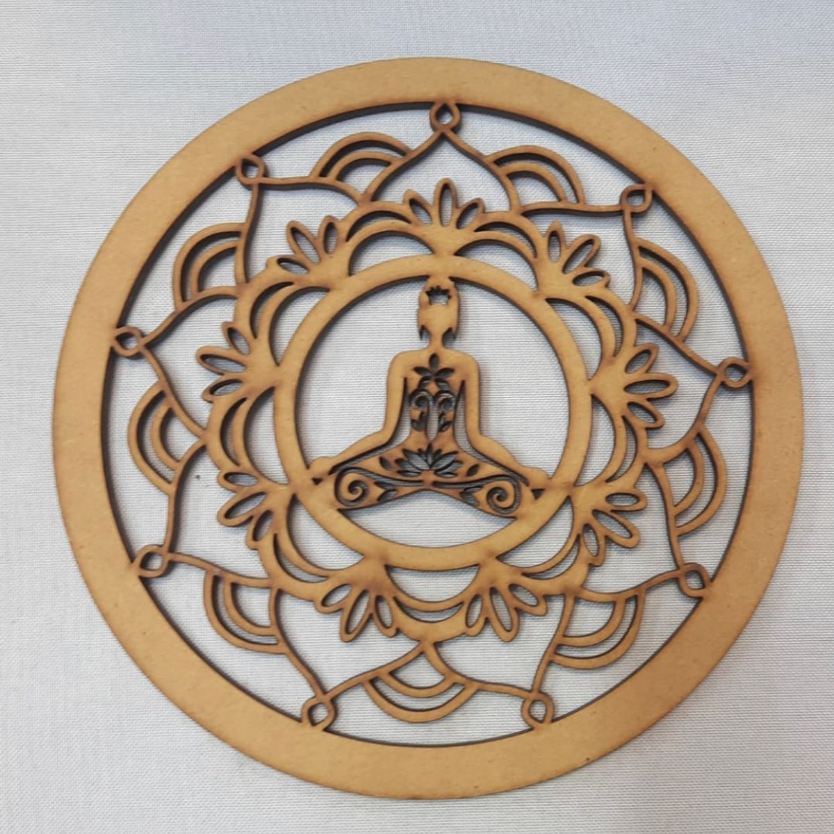 GENERICO - Buda 2 MDF color natural 15 cm diámetro.