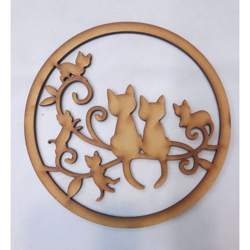 GENERICO - Familia de Gatos MDF color natural 30 cm diámetro.