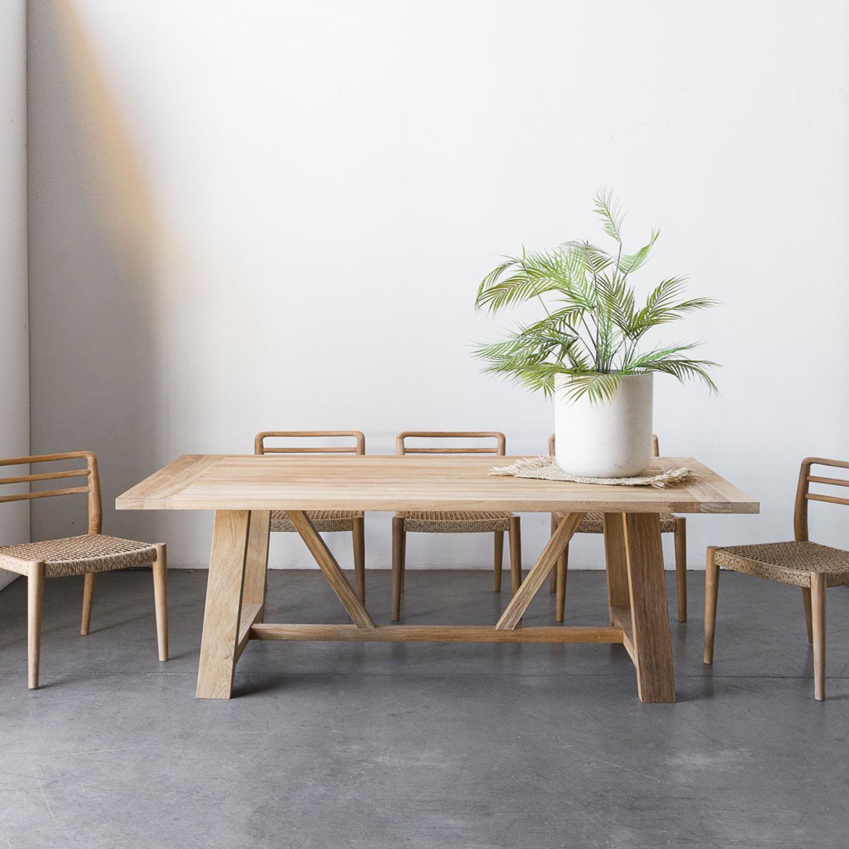 AMOBLE - Mesa De Comedor Jarpa La 180 Amoblé