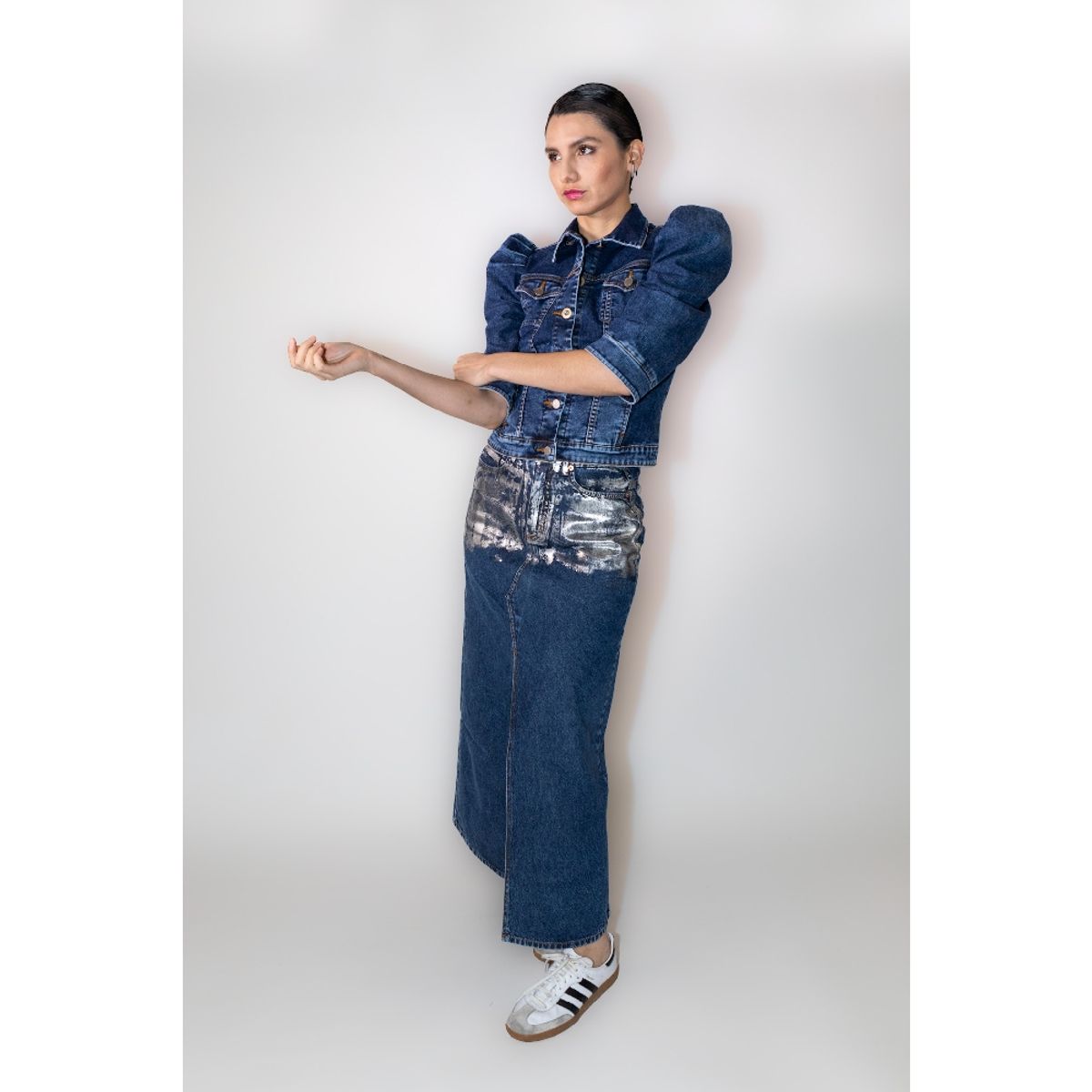 MOMCHIC - Falda Evase Folea Azul Plata