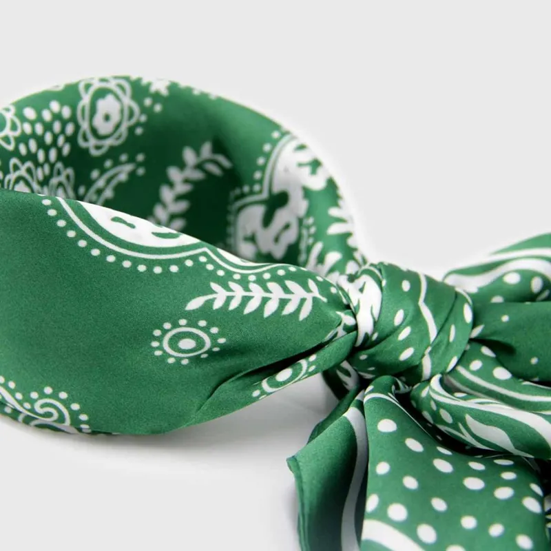 VC ACCESORIOS - Pañuelo Silk feeling 70 x 70