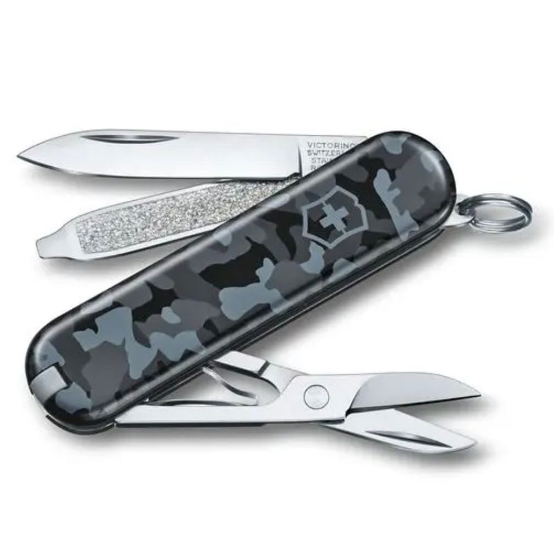 VICTORINOX - CORTAPLUMA CLASSIC 58MM 7 FUN 06223942 NAVY CAMO VICTORINOX