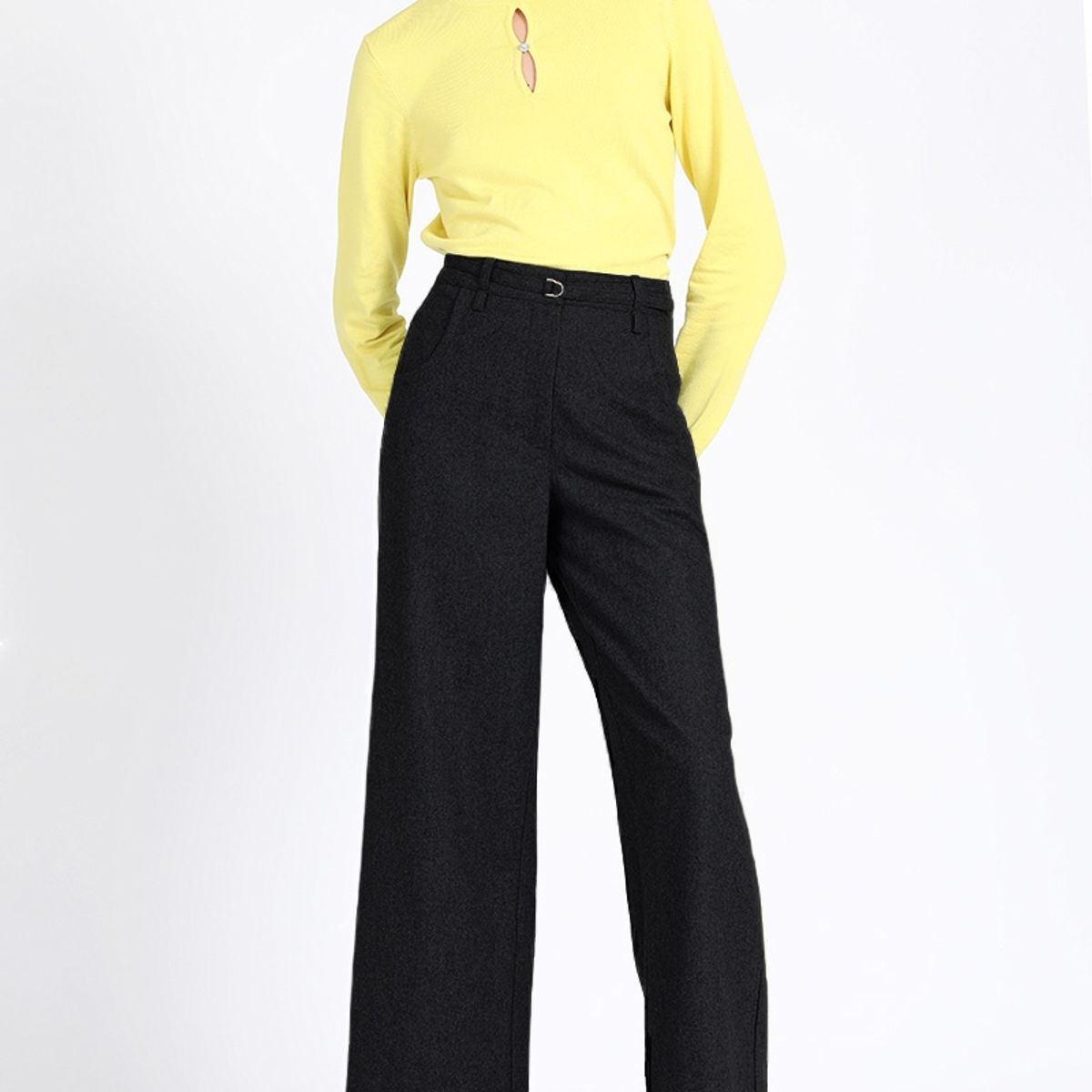LIOLA - Pantalon Ancho, Tiro Medio Con Cinturon, Negro Liola