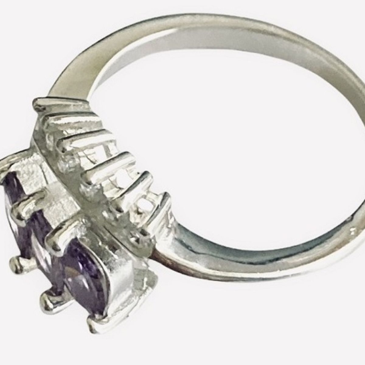 TAETHAI - Anillo de plata 925 con piedras Amatistas