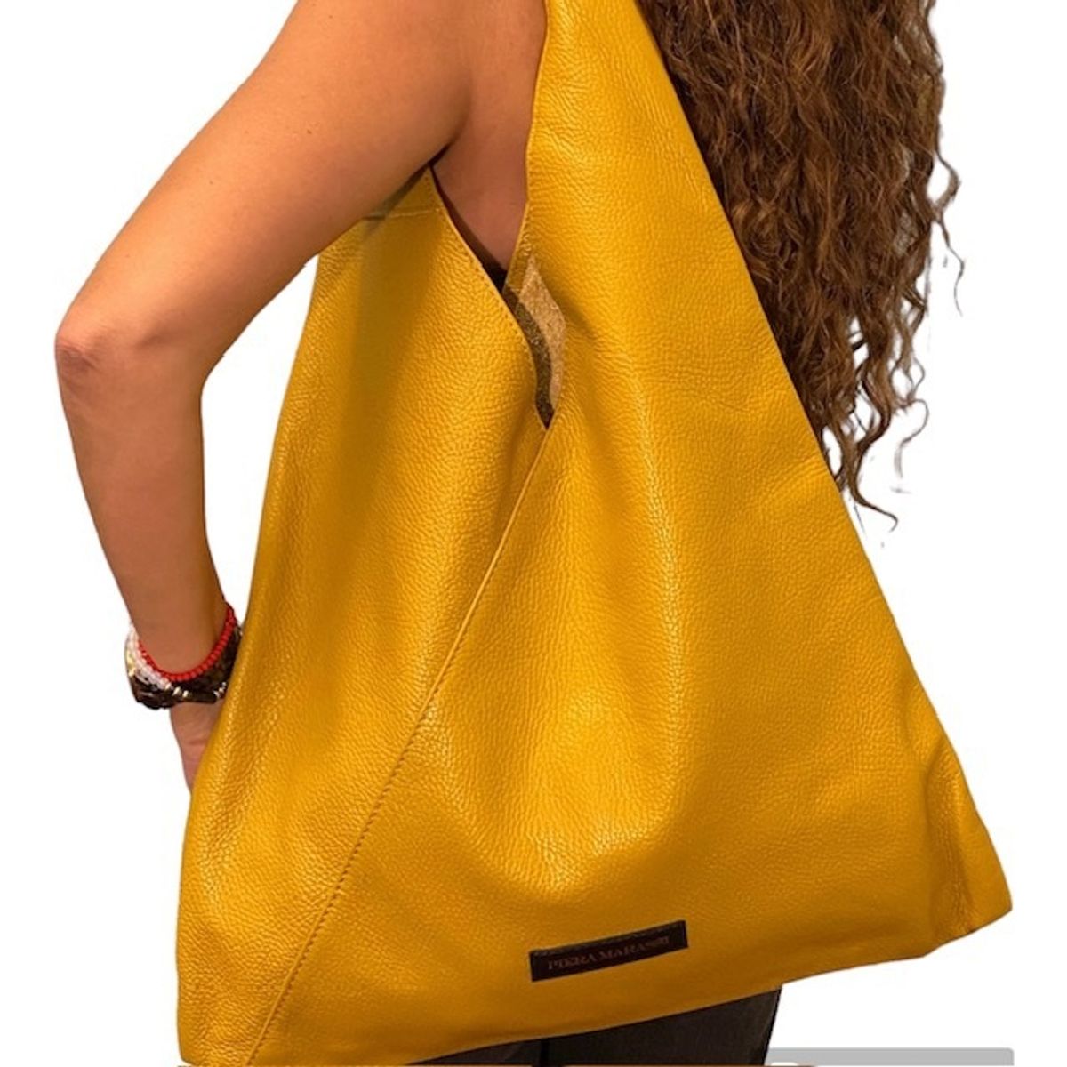 PIERA MARASSI - Cartera Piera Marassi cuero natural genuino Modelo Roberta amarilla