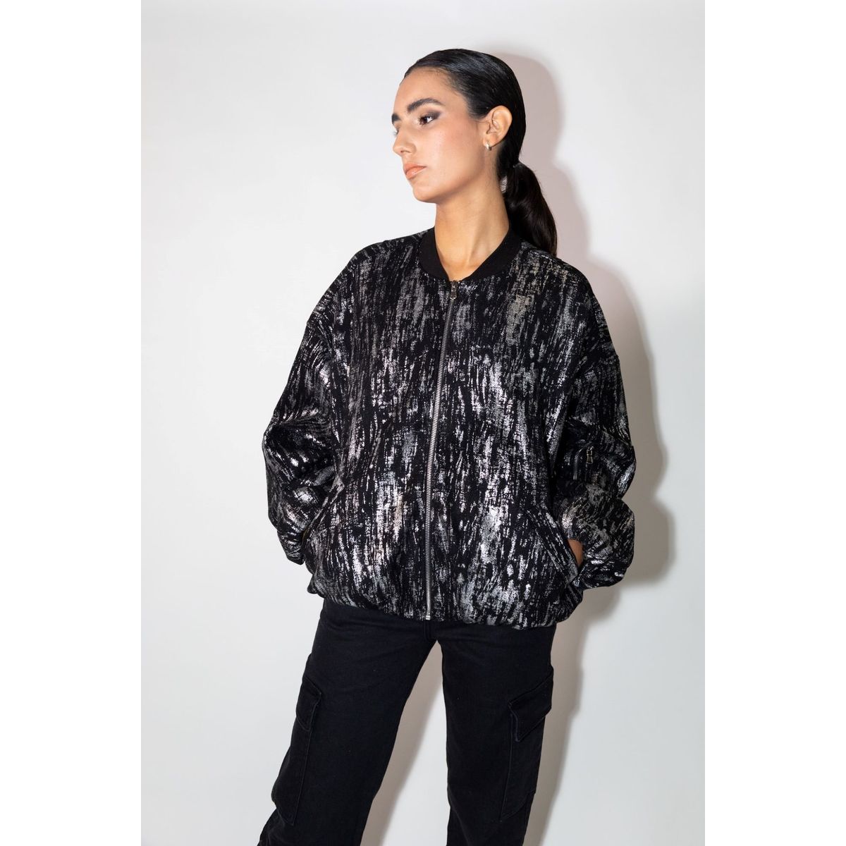 MOMCHIC - Chaqueta Bomber Folea Negra