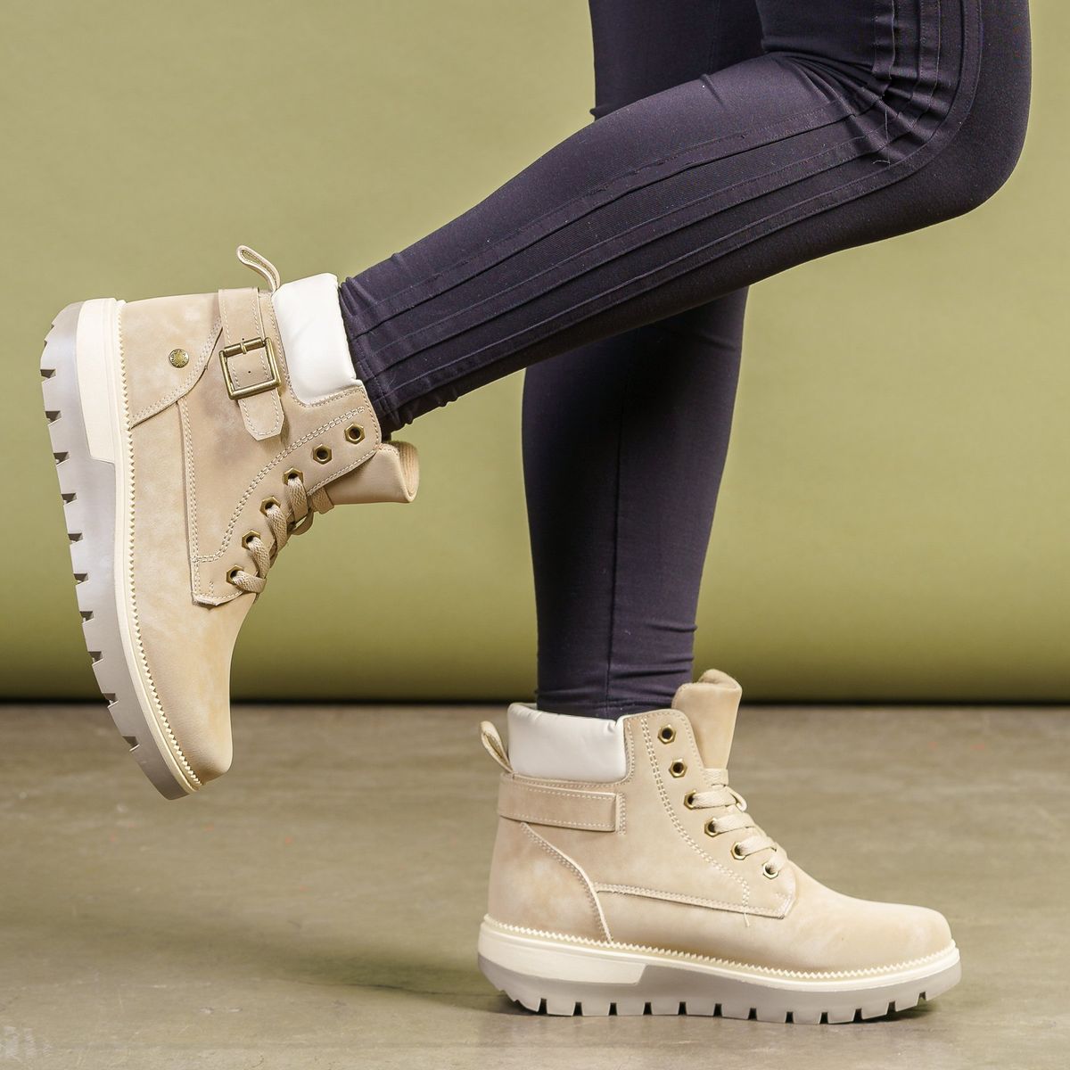 CHINITOWN - Botín Mujer Beige Doreen Chinitown