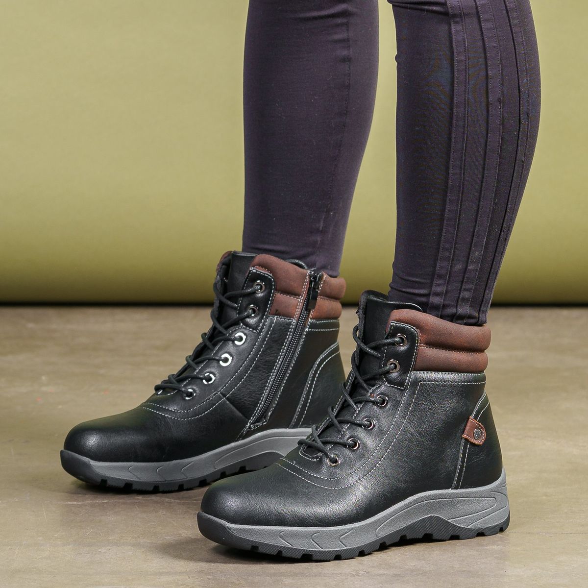 CHINITOWN - Botín Mujer Negro Grady Chinitown