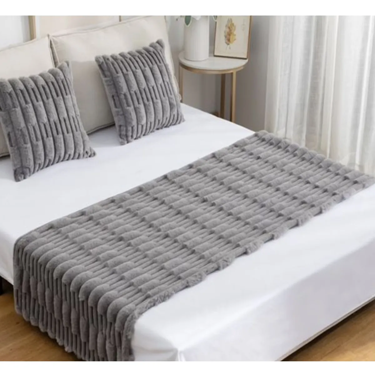 COMPRAPO - Set Piecera + 2 Fundas Cojín Tipo Piel Modelo Bambú Color Gris