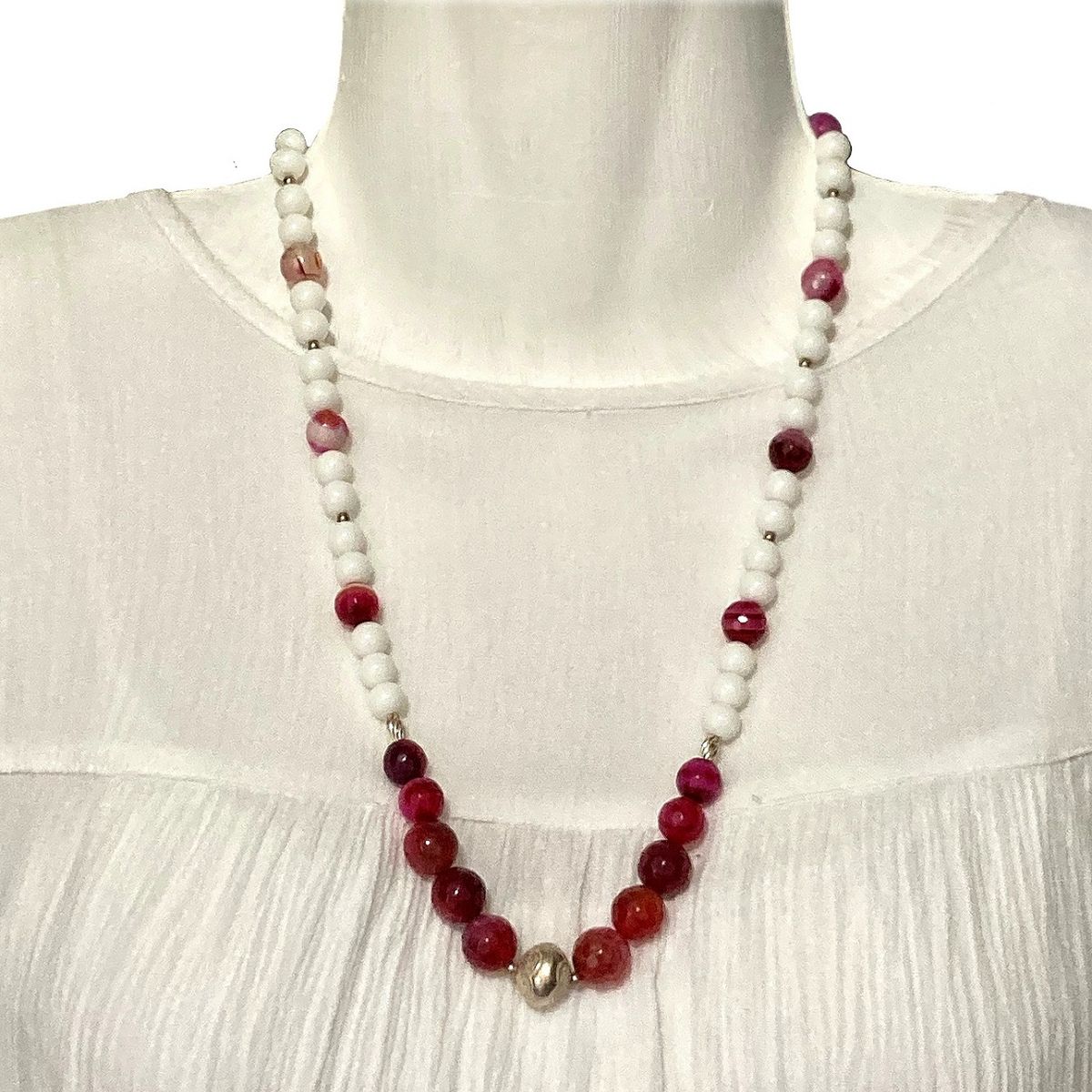 TAETHAI - Collar de plata 925 con Coral Blanco y Ágatas