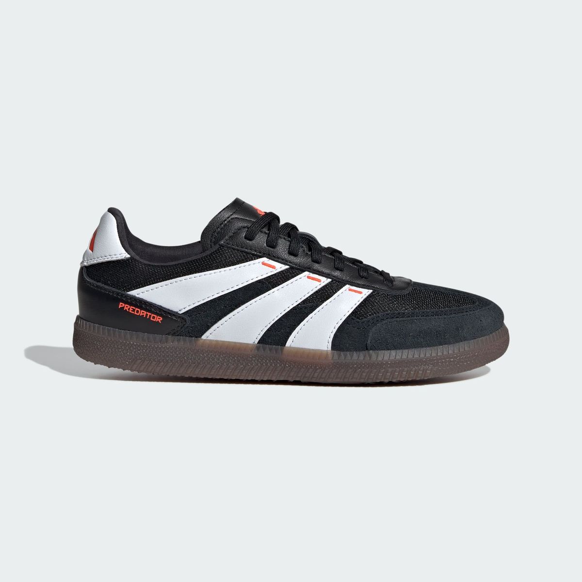 ADIDAS - Zapatos de Fútbol Predator Freestyle Cancha Cubierta