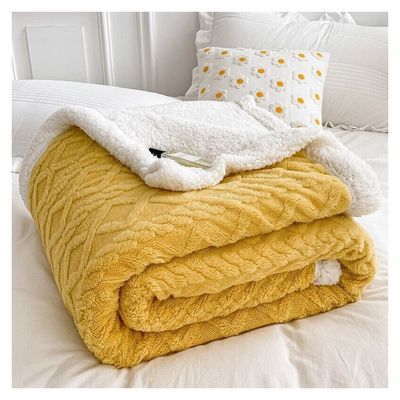 Imagen 2 del producto Frazada Manta Polar Sherpa térmica 2 Plazas trenzado Relieve Amarillo