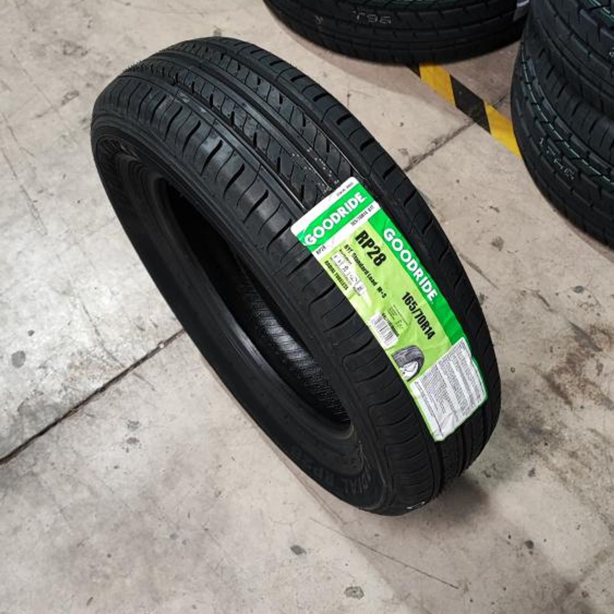 GOODRIDE - Neumatico 165/70 R14 81t Rp-28 Goodride GOODRIDE