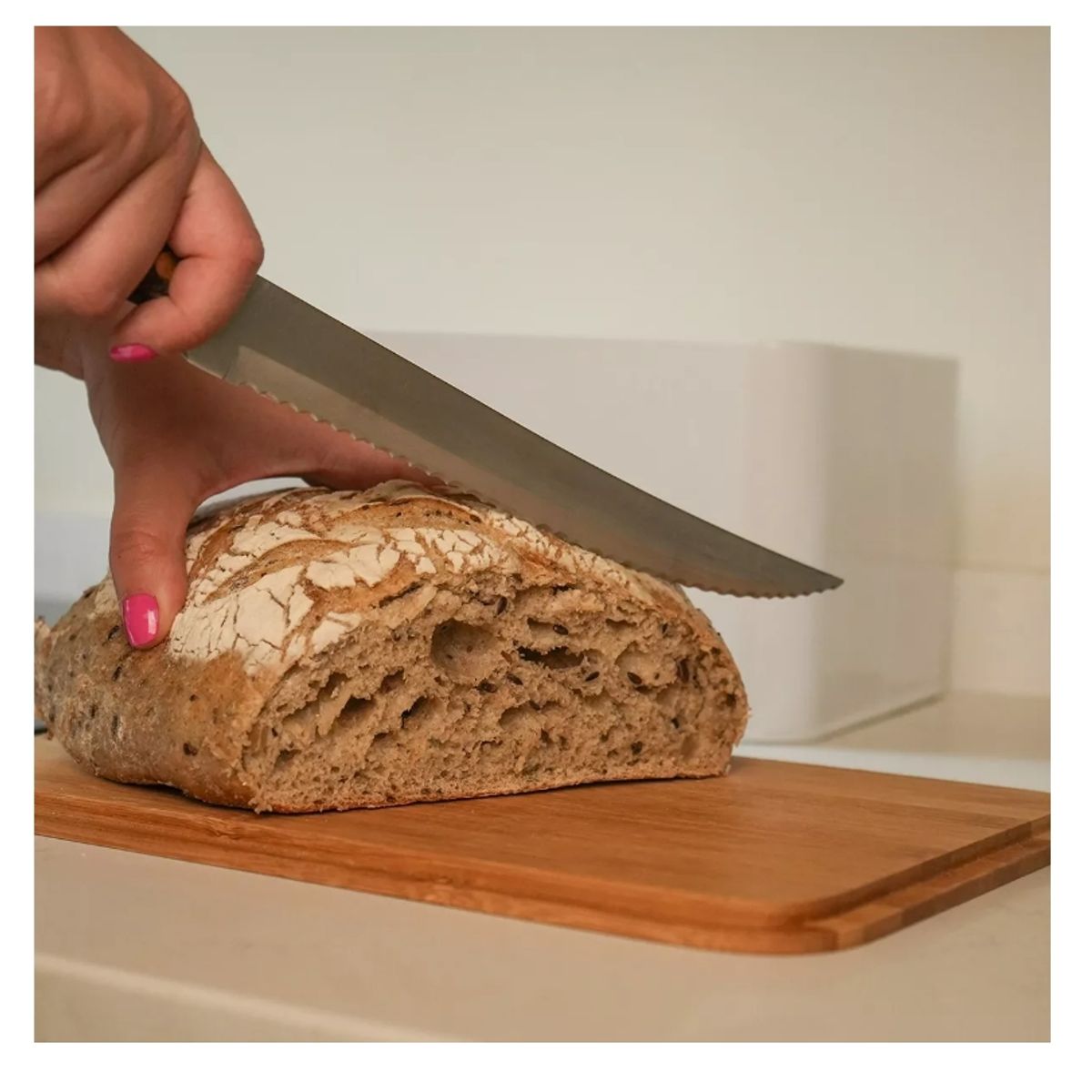 GENERICO - Panera Metálica Con Tapa Bamboo Blanca Simplit