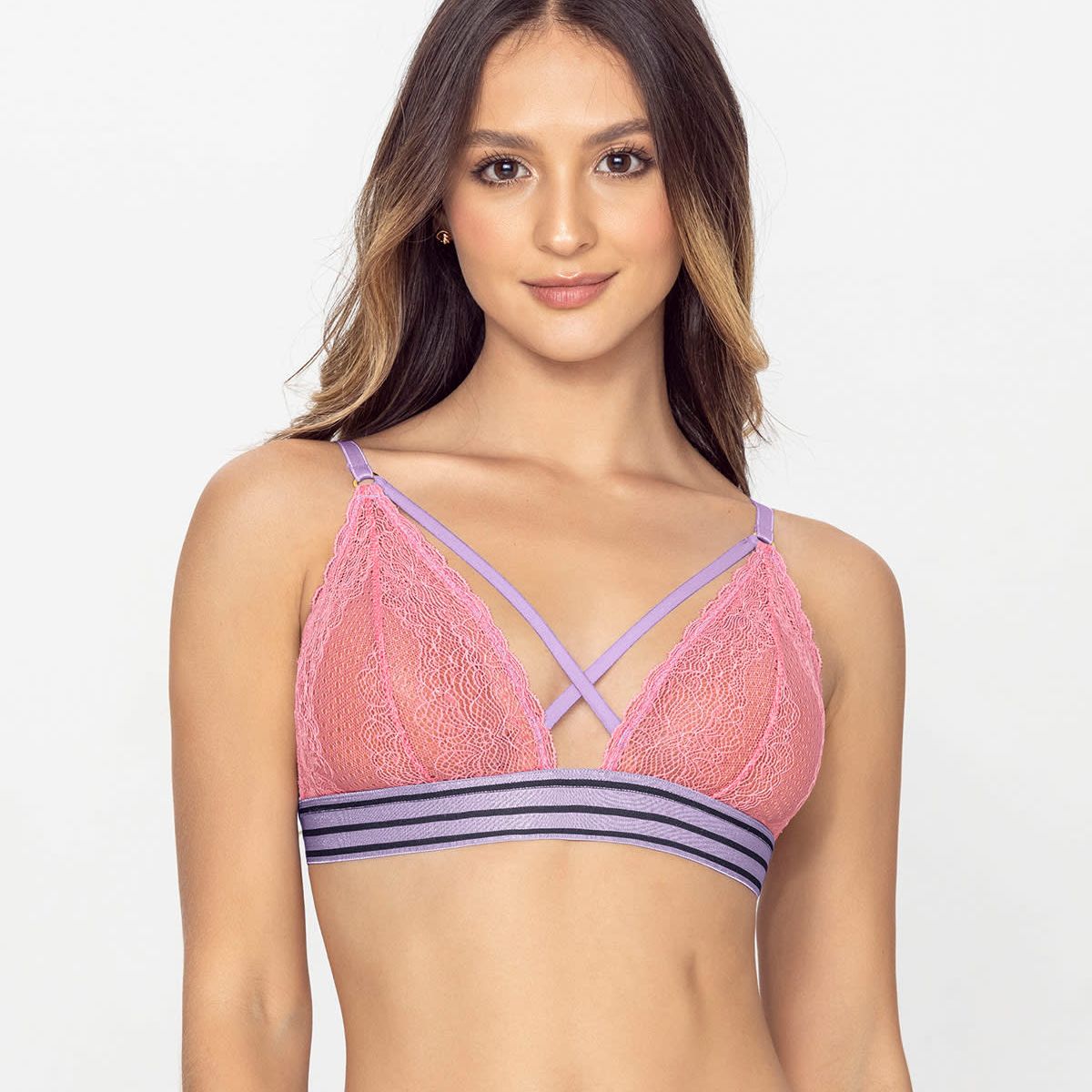 LEONISA - Bralette triangular en encaje con base deportiva y tiras cruzadas 011952 Rosado