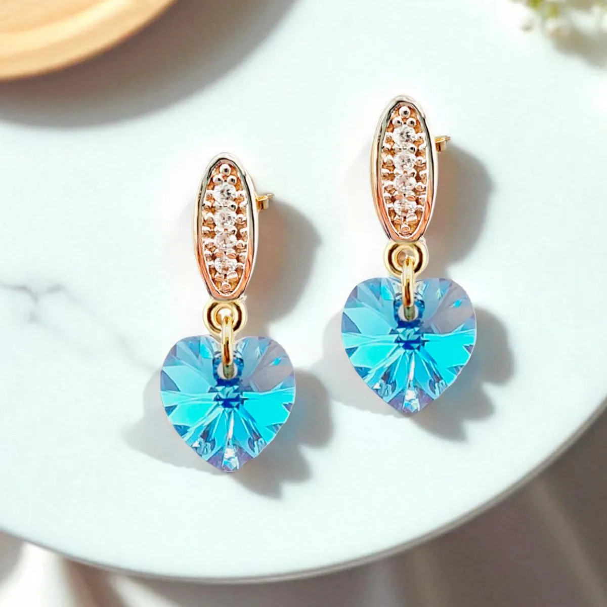 JOYAS MONTERO - Aros Romance Gold 24K creado con cristales de Swarovski® Aquamarine