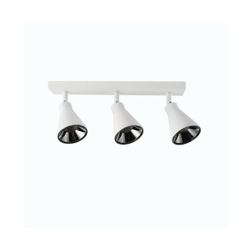 WANT - Aplique Foco Porta Ampolleta Triple Gu10 Dirigible Moderno