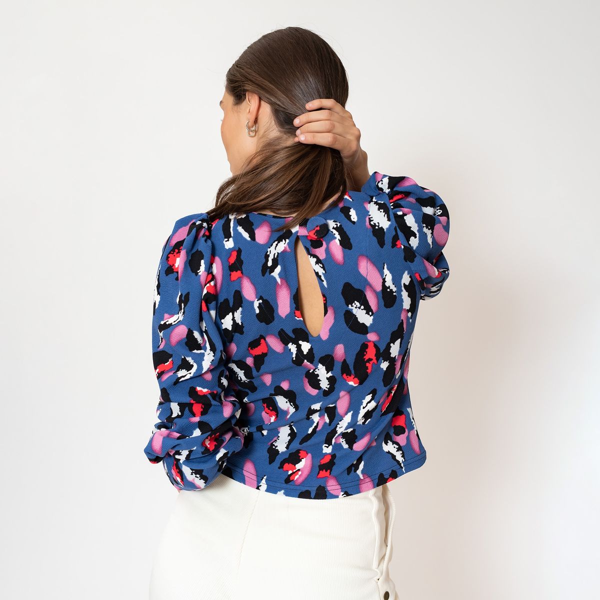 NATALIA SEGUEL - Polera Abril Azul Manchas Natalia Seguel