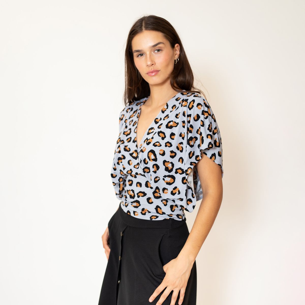 NATALIA SEGUEL - Polera Megan Animalprint Natalia Seguel