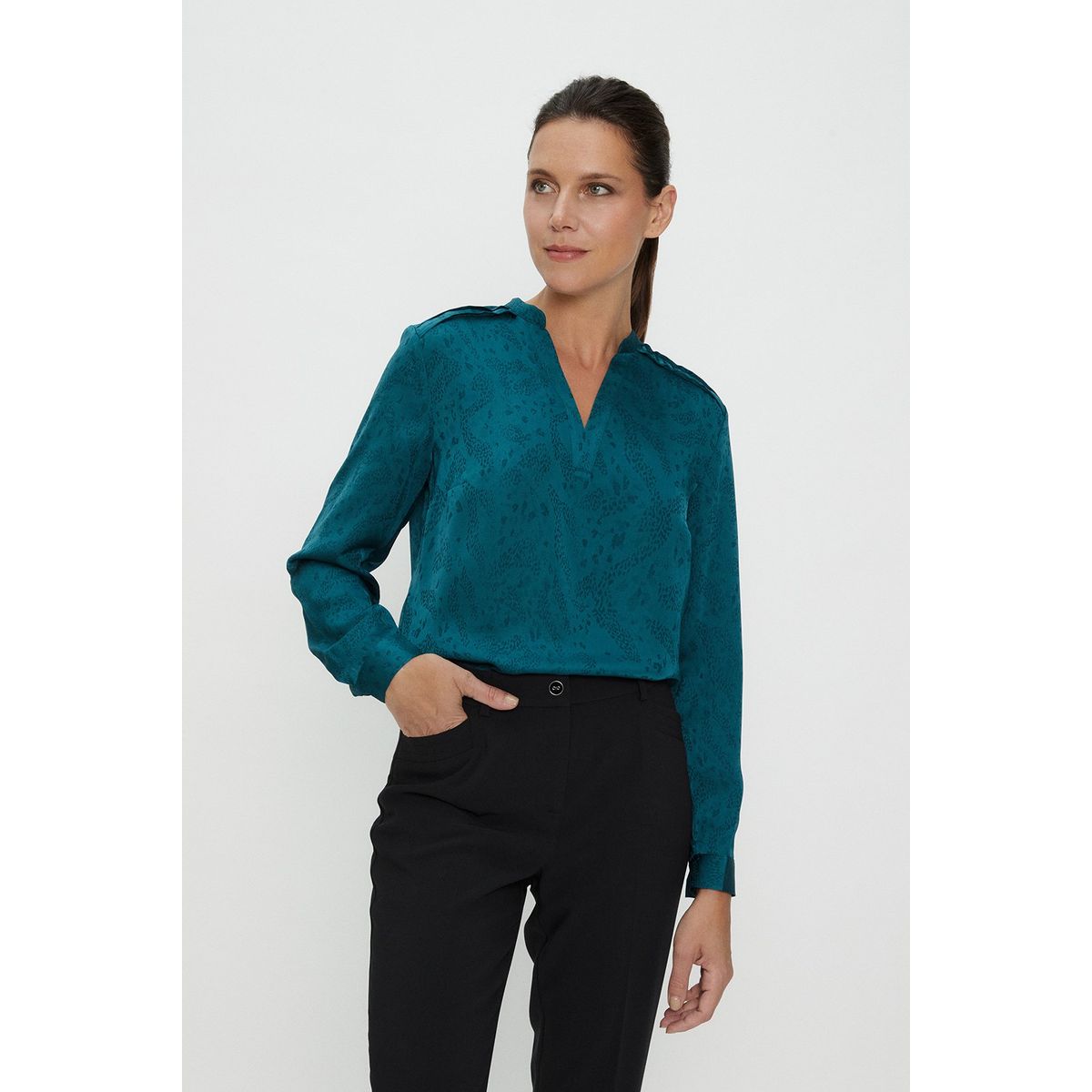 MA GRIFFE - Blusa Manga Larga Verde Musgo Mujer Magriffe