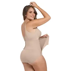 LEONISA - Calzón faja postparto con mayor cubrimiento de abdomen 012885 Beige