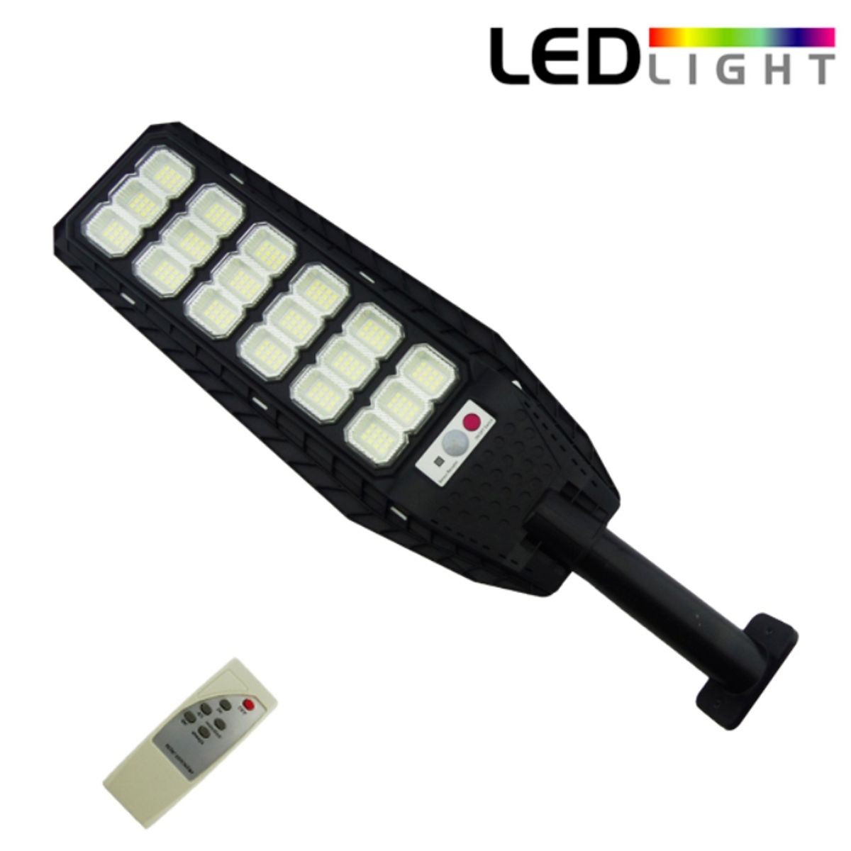 OEM - FOCO CON BRAZO SOLAR DE 400 WATT 216 LED EN 18 PLACAS