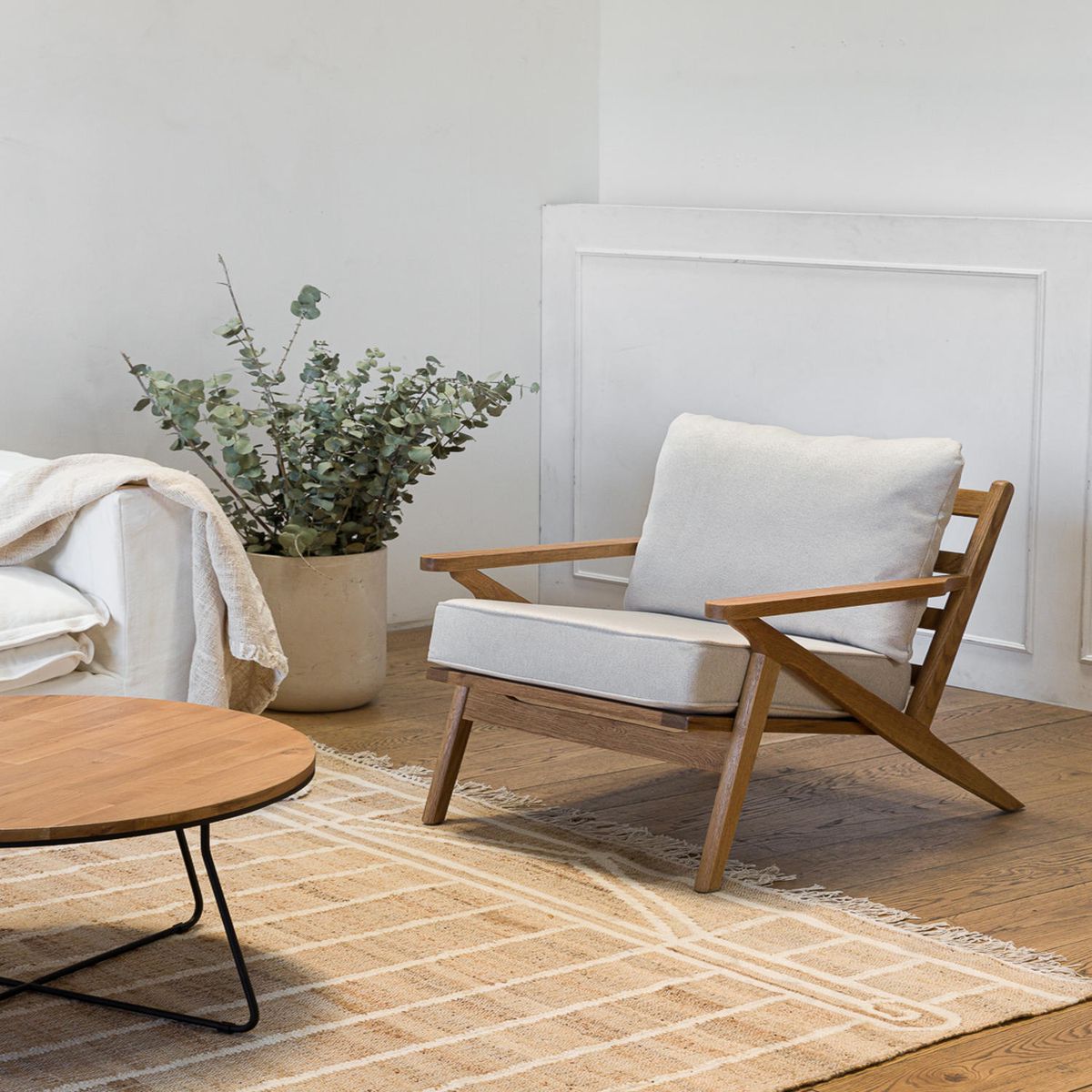 AMOBLE - Poltrona Celebes Moka Beige  Amoblé…