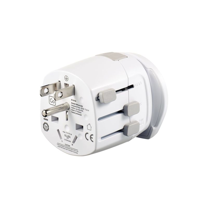 GO TRAVEL - ADAPTADOR ENCHUFE UNIVERSAL CON TIERRA - 3 CLAVIJAS