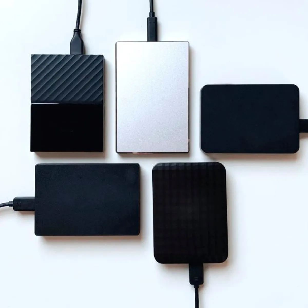 HITACHI - Disco Duro Externo Reacondicionado de 1TB