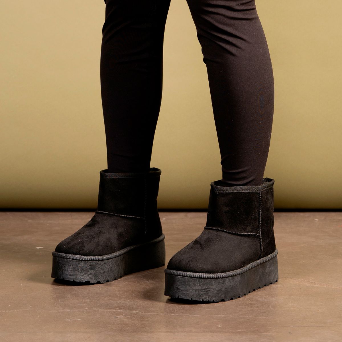 CHINITOWN - Botín Mujer Negro Blanche Chinitown