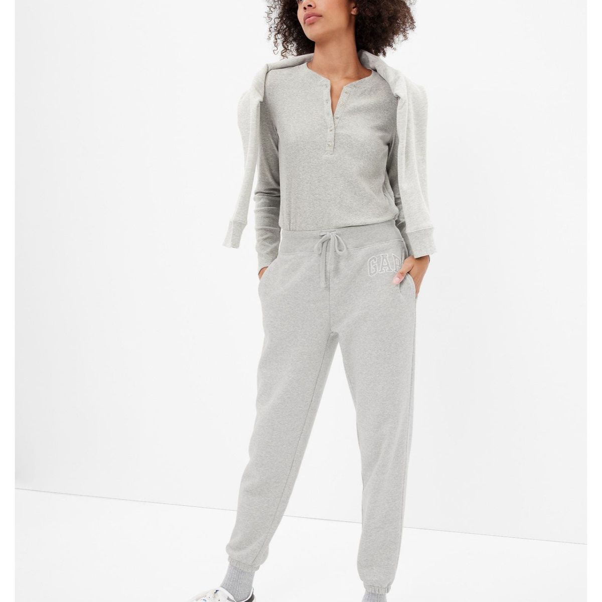 GAP - Jogger Mujer Gap Logo Gris