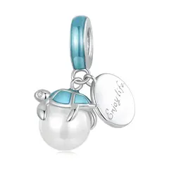 NAZ - Charm Plata Tortuga Sobre Perla