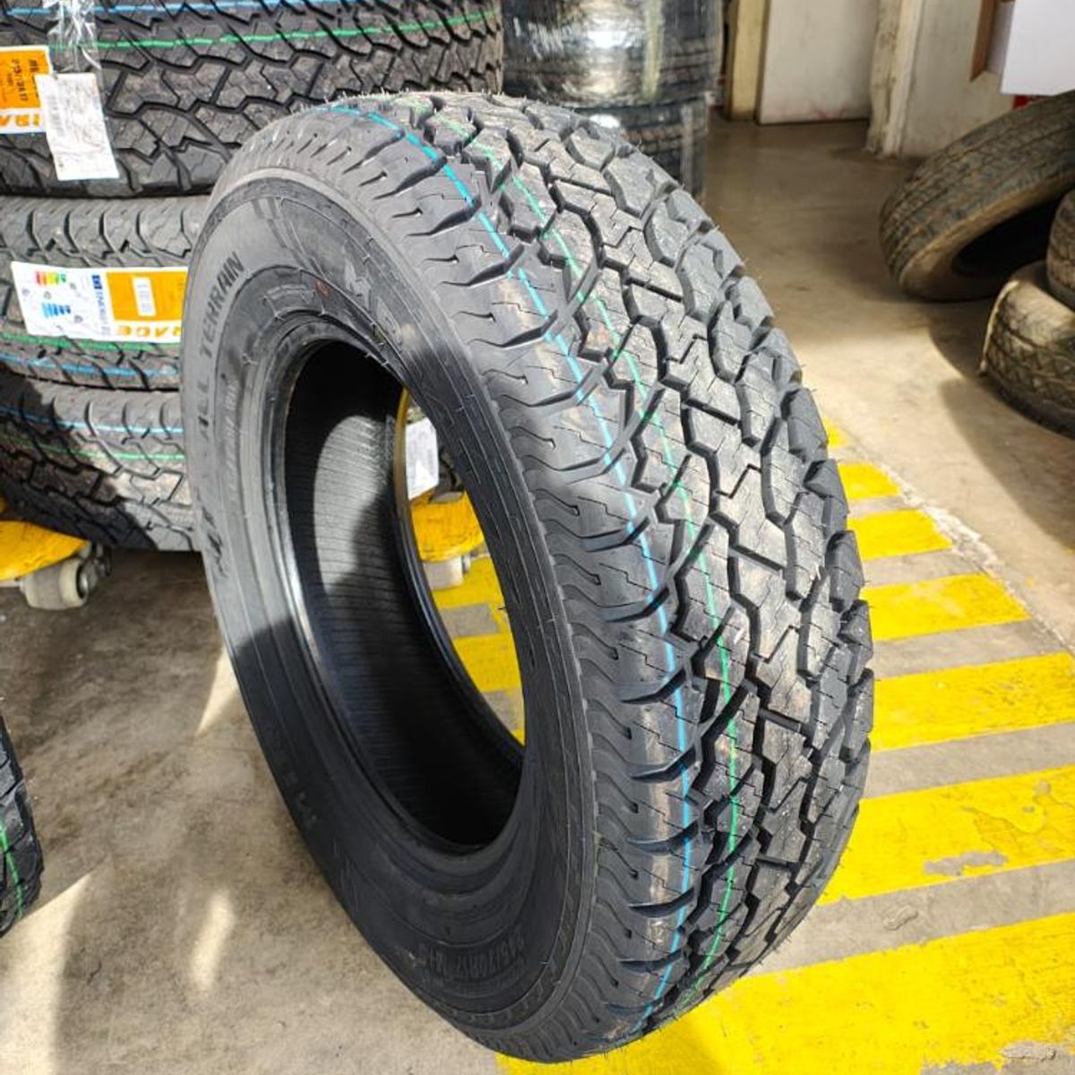 MIRAGE - NEUMATICO 245/70 R17 110T MR-AT172 MIRAGE AT BLK CHN