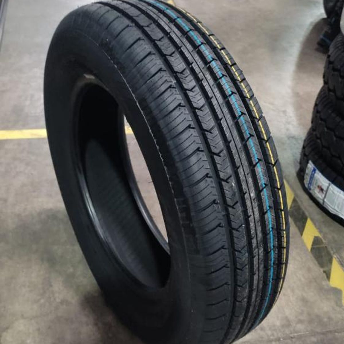 GENERICO - NEUMATICO 17565 R14 HIFLY HF-261 82H HIFLY