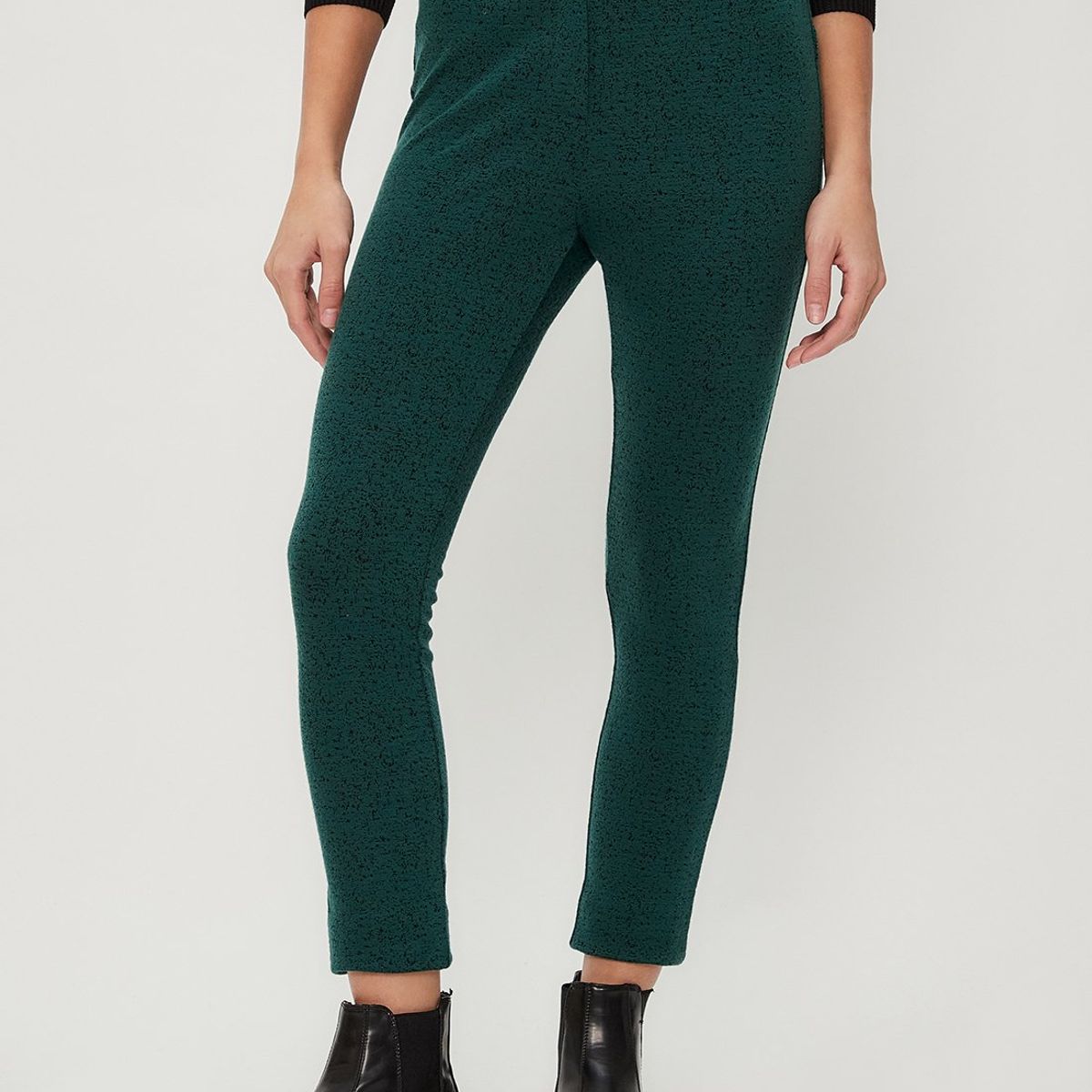 IO - Calza Verde Musgo Mujer Io