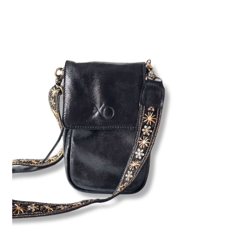 XO ACCESORIOS - Turin Cartera Bandolera Compacta Cuero Negro Forrada