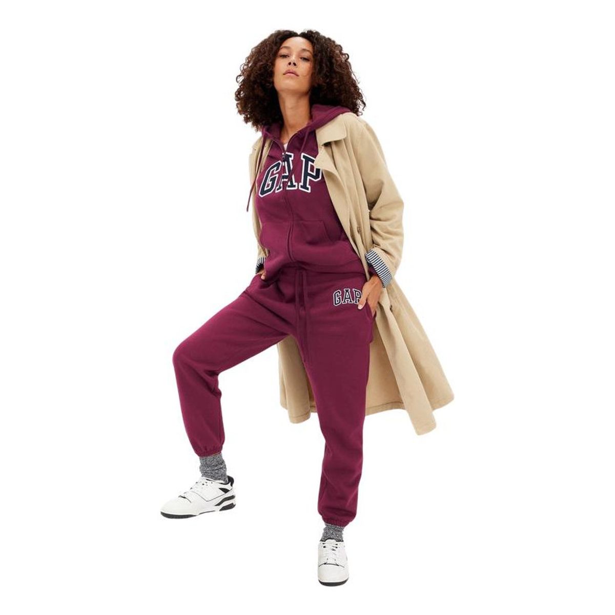 GAP - Jogger Logo Rojo GAP