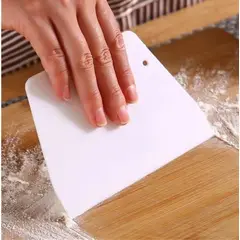 GENERICO - Espátula Plástica forma Trapecio Raspar Crema Mantequilla Masa +Regalo