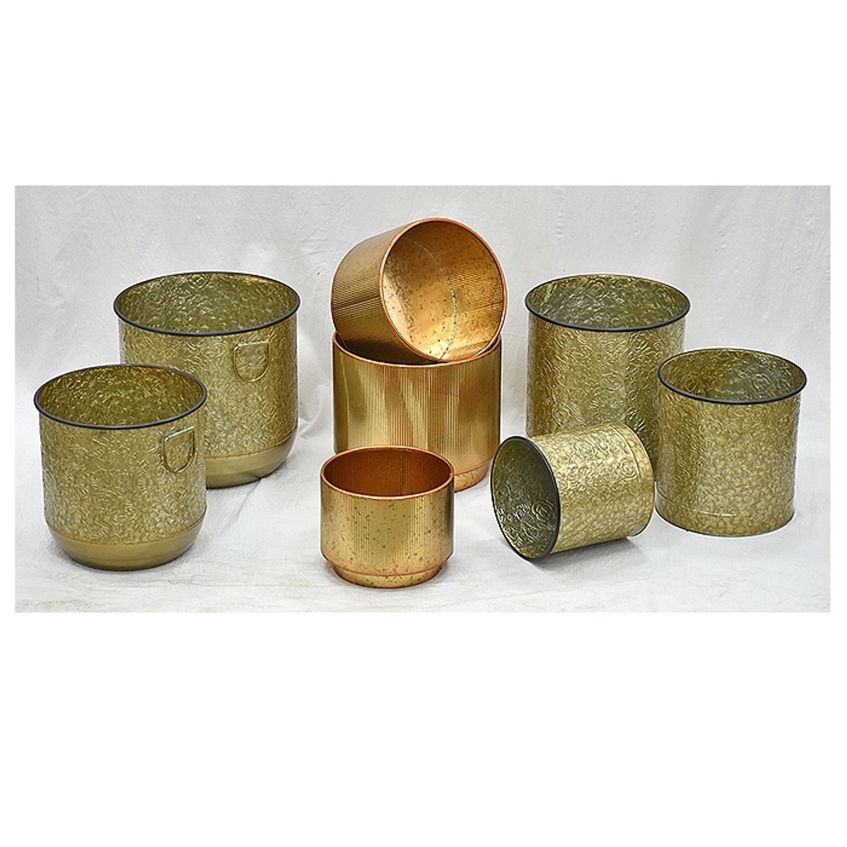MSA MUEBLES SANTA ANA - Set 2 Maceteros Gold