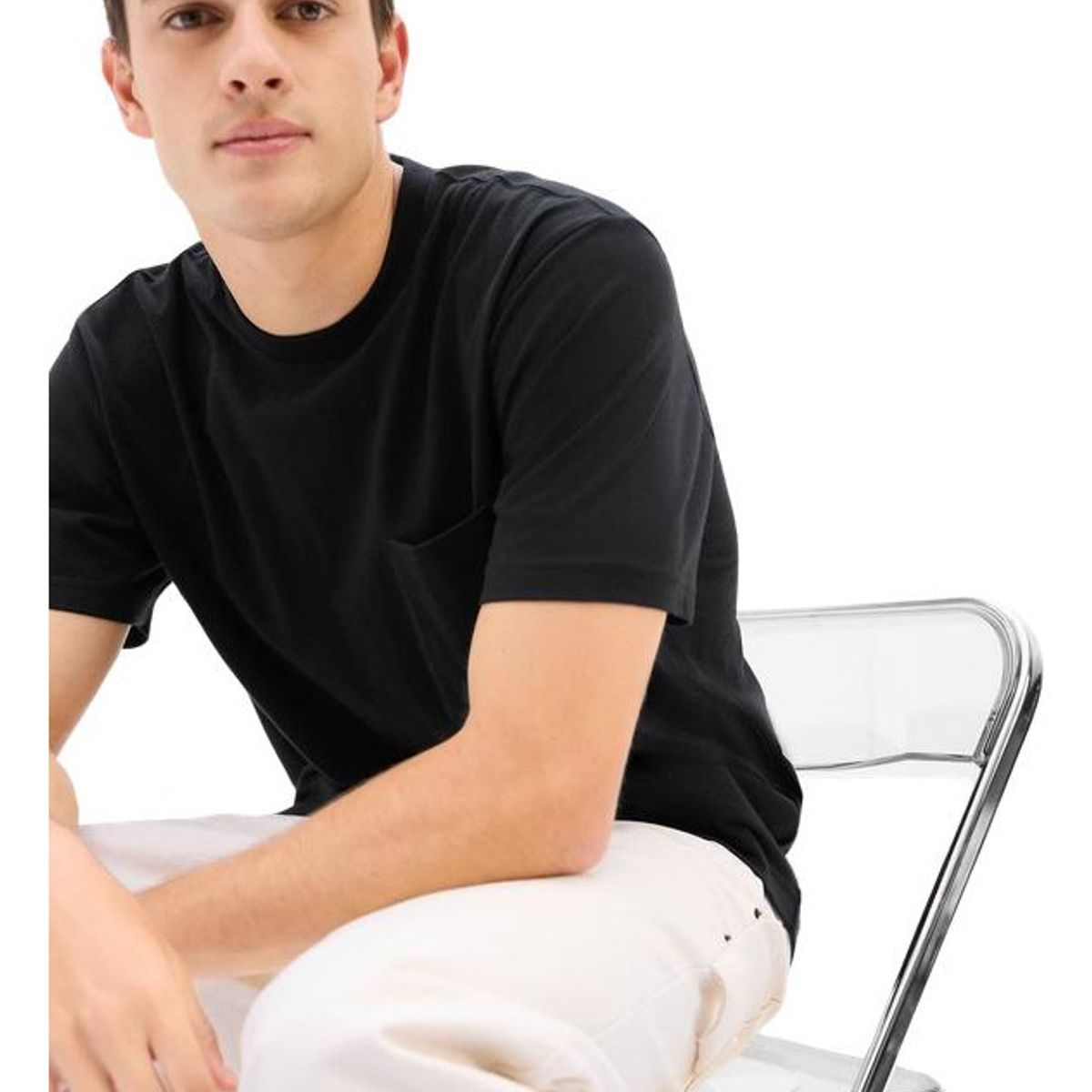 GAP - Polera Bolsillo Manga Corta Negro GAP