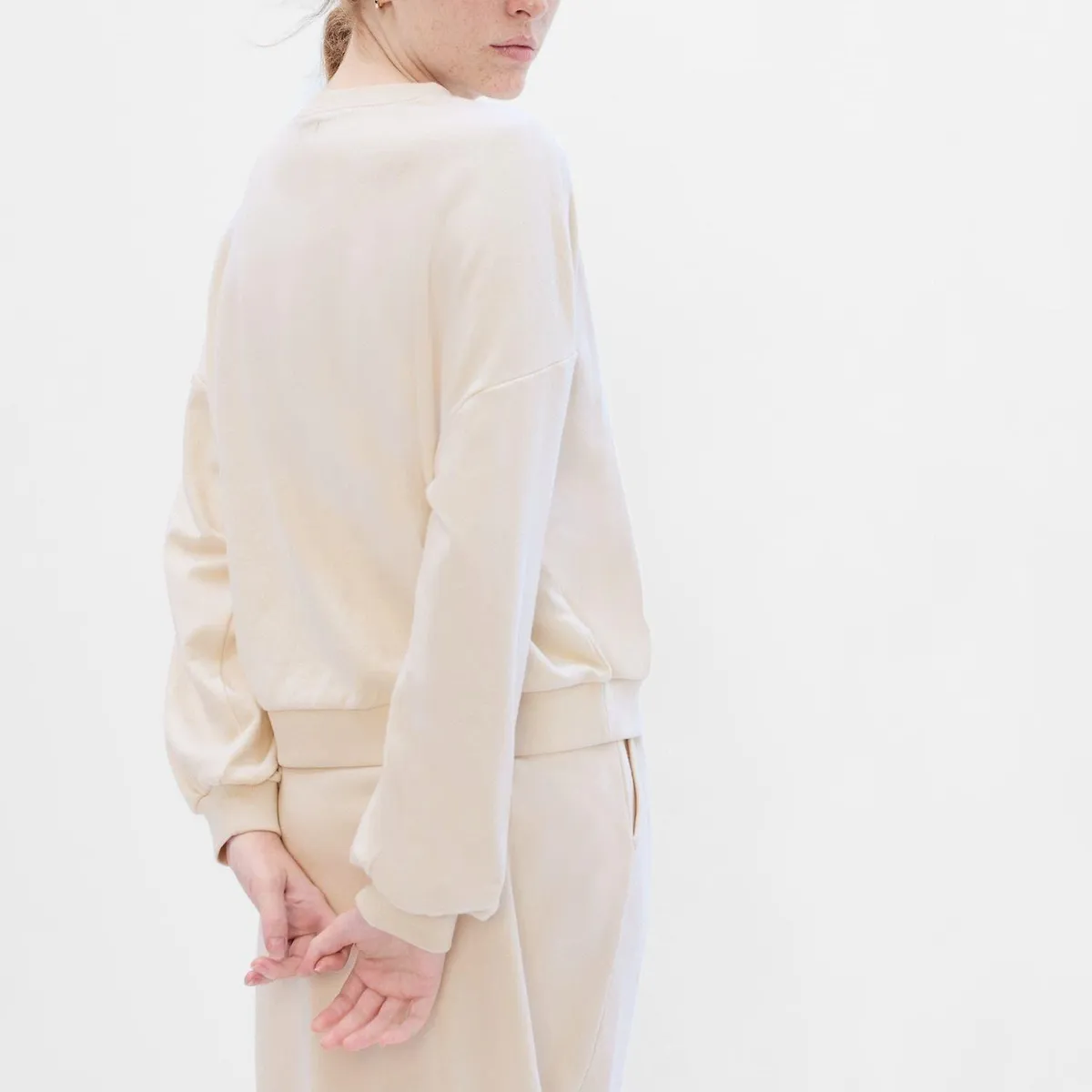 GAP - Polerón Mini Logo Sin Cierre Crema GAP