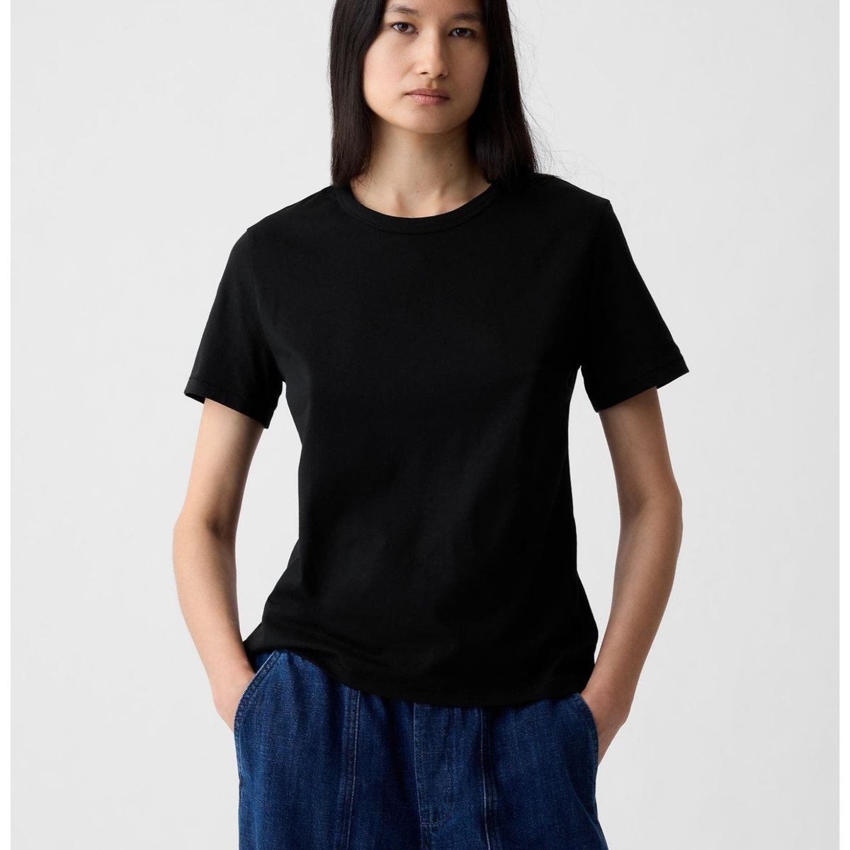 GAP - Polera Mujer Cuello Redondo Negro GAP