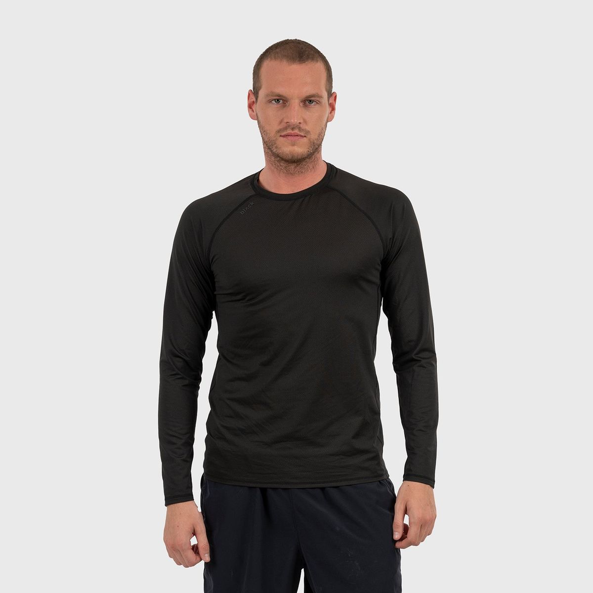 BLACK - Training Tee Black Black Bubba