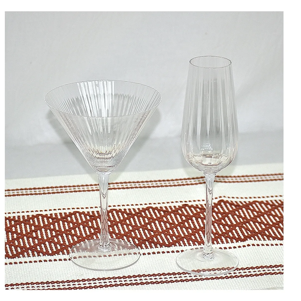 GENERICO - Set 6 Vasos Martini Clear Frederick Gold