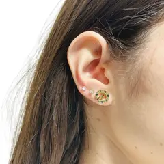 GENERICO - ARO BAÑO DE ORO CORAZÓN DOBLE CON CÍRCULO MICROCIRCONES COLORES