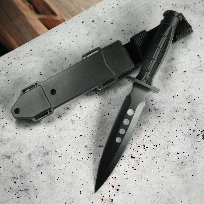 INVENCIBLE - CUCHILLO  COUGAR BLACK DOBLE FILO ULTRA LIVIAN AM63