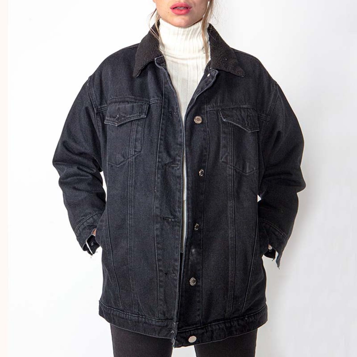 MOMCHIC - Chaqueta Chiporro Negro Over Size