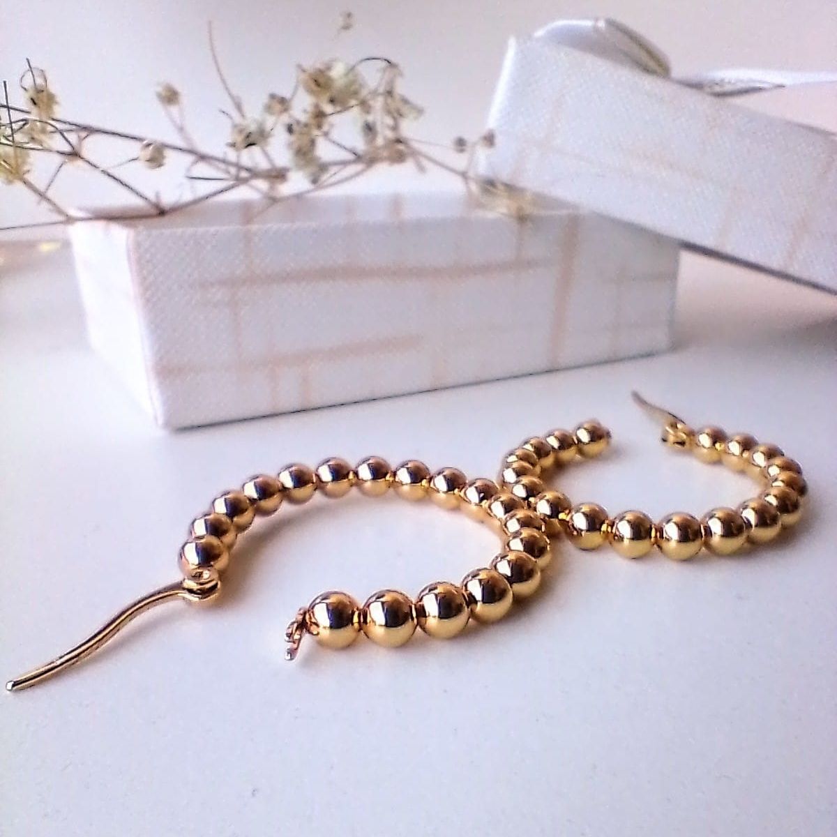 ELBAULDEJUMA - Argollas Aros Minimalista Esferas Hoop Chapadas En Oro 18k