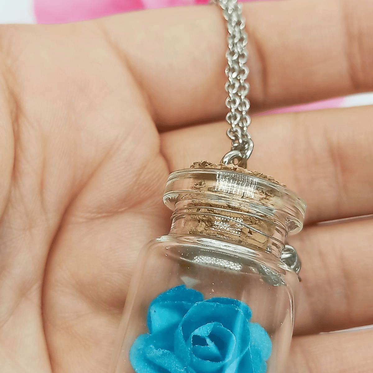 ELBAULDEJUMA - Colgante largo rosa brilla en la oscuridad cristal